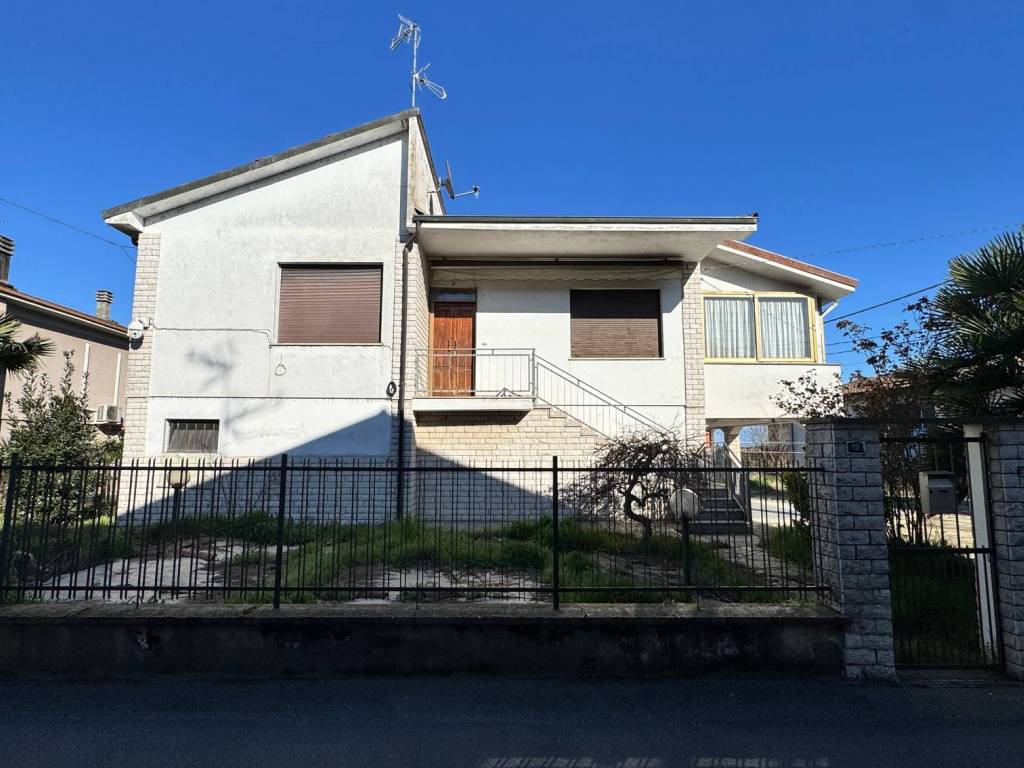 Villa a Mortara in Via 20 Settembre - Foto 5