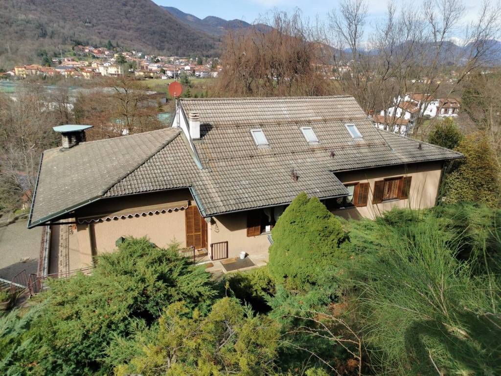 Villa a Arcisate in Via Europa - Foto 4