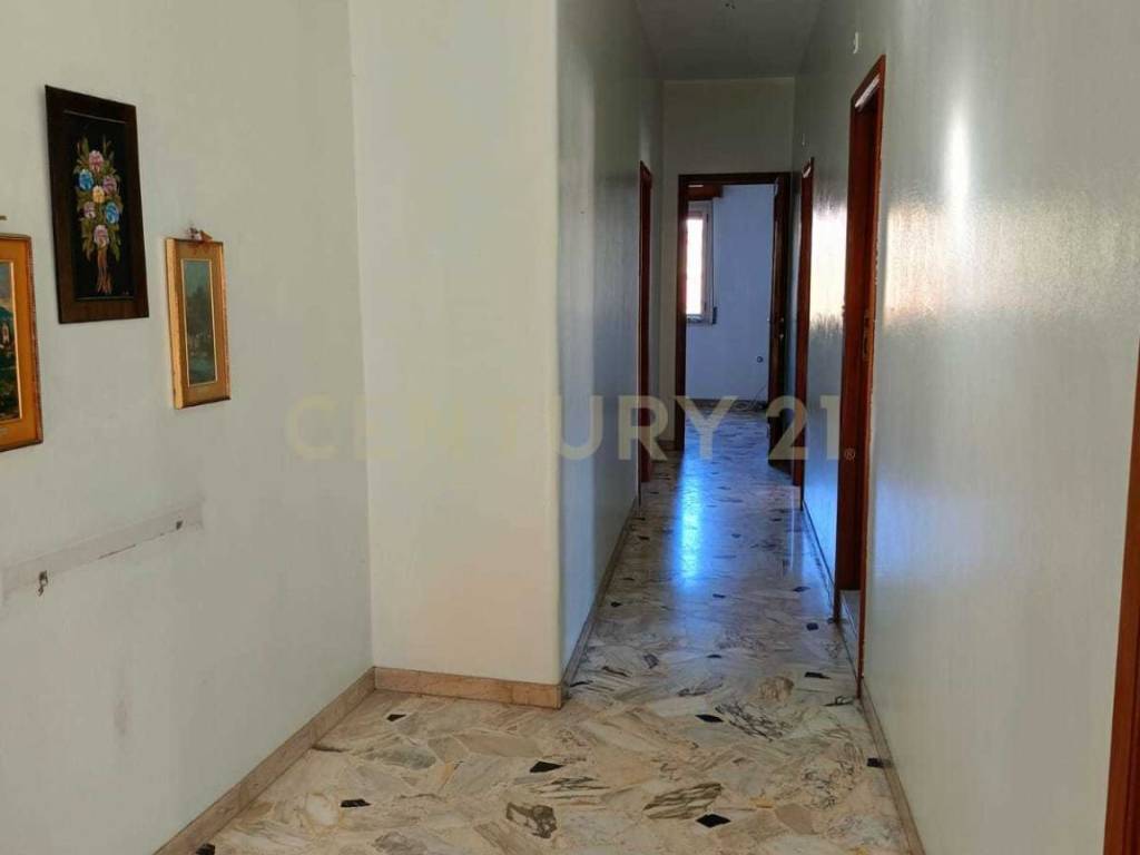 Appartamento a Bronte in Via Omero, 65 - Foto 2