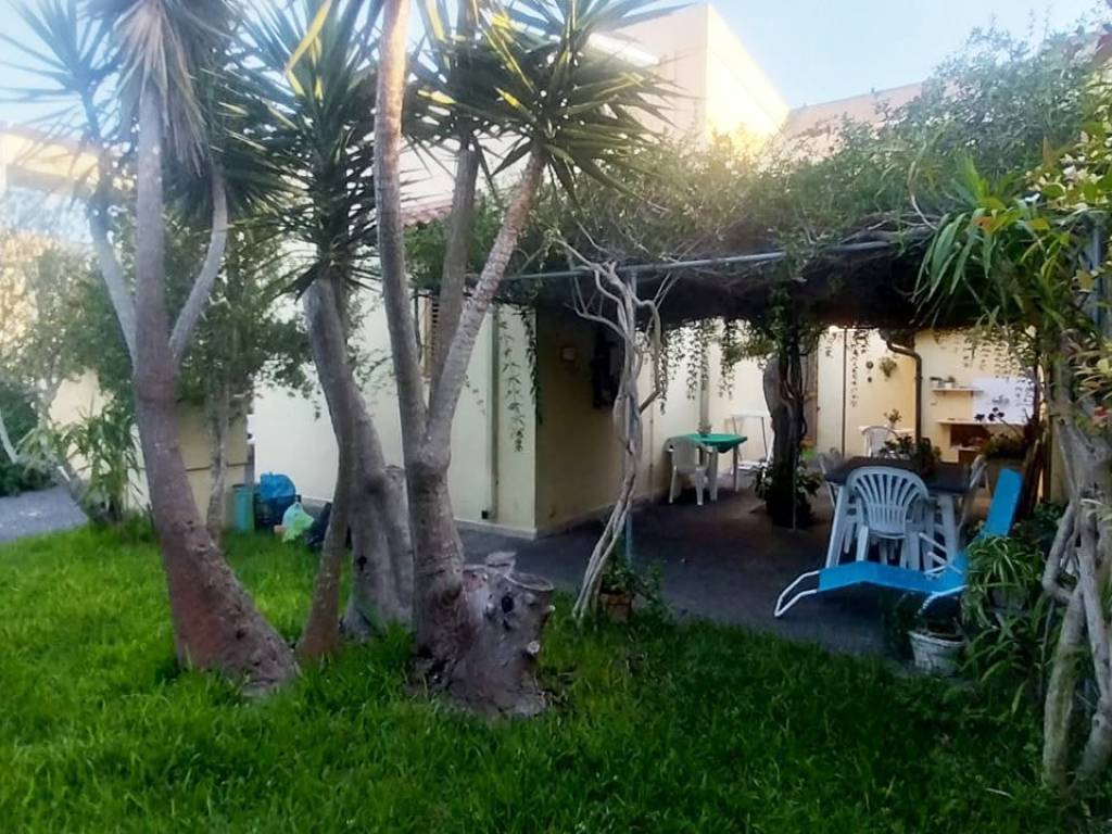 Villetta a schiera a Melendugno in Via Nino Manfredi - Foto 2