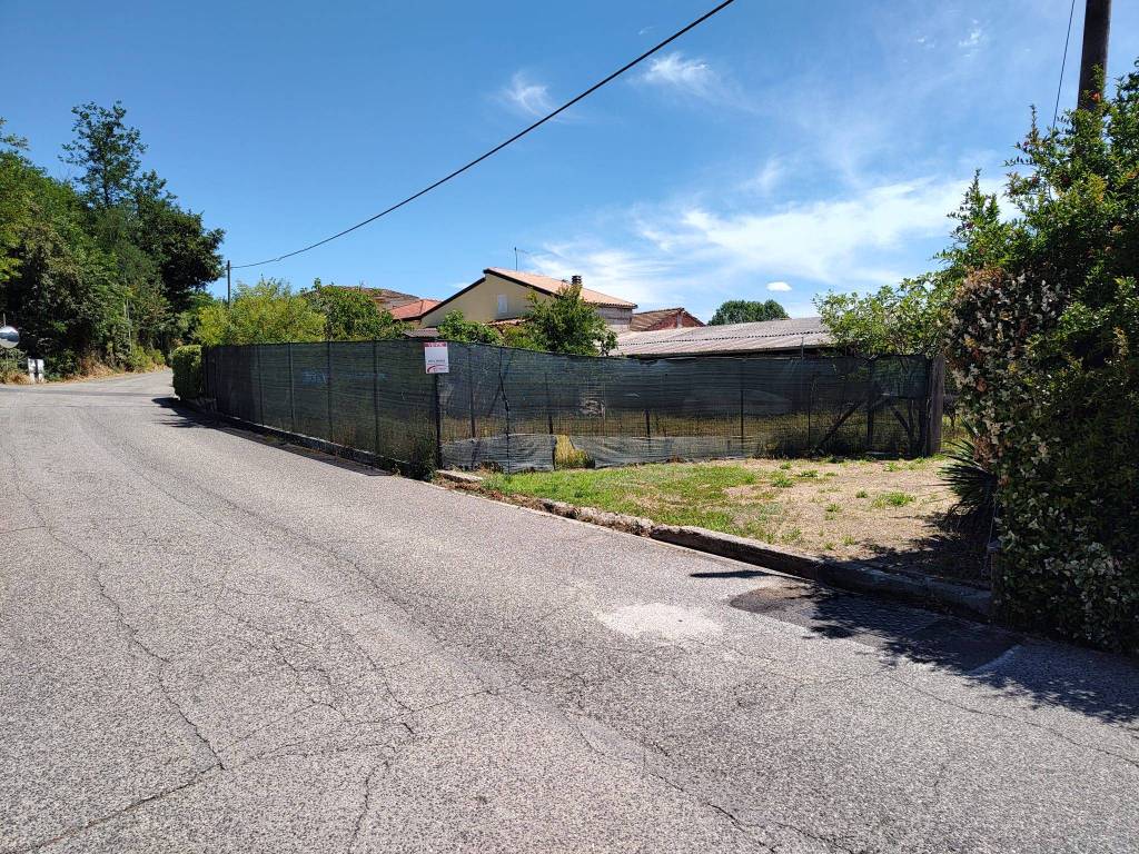 Rustico / casale a Frosinone in Via Vetiche - Foto 4
