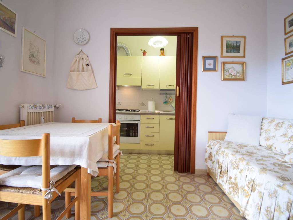 Appartamento a Diano marina in Via la Rovere - Foto 2