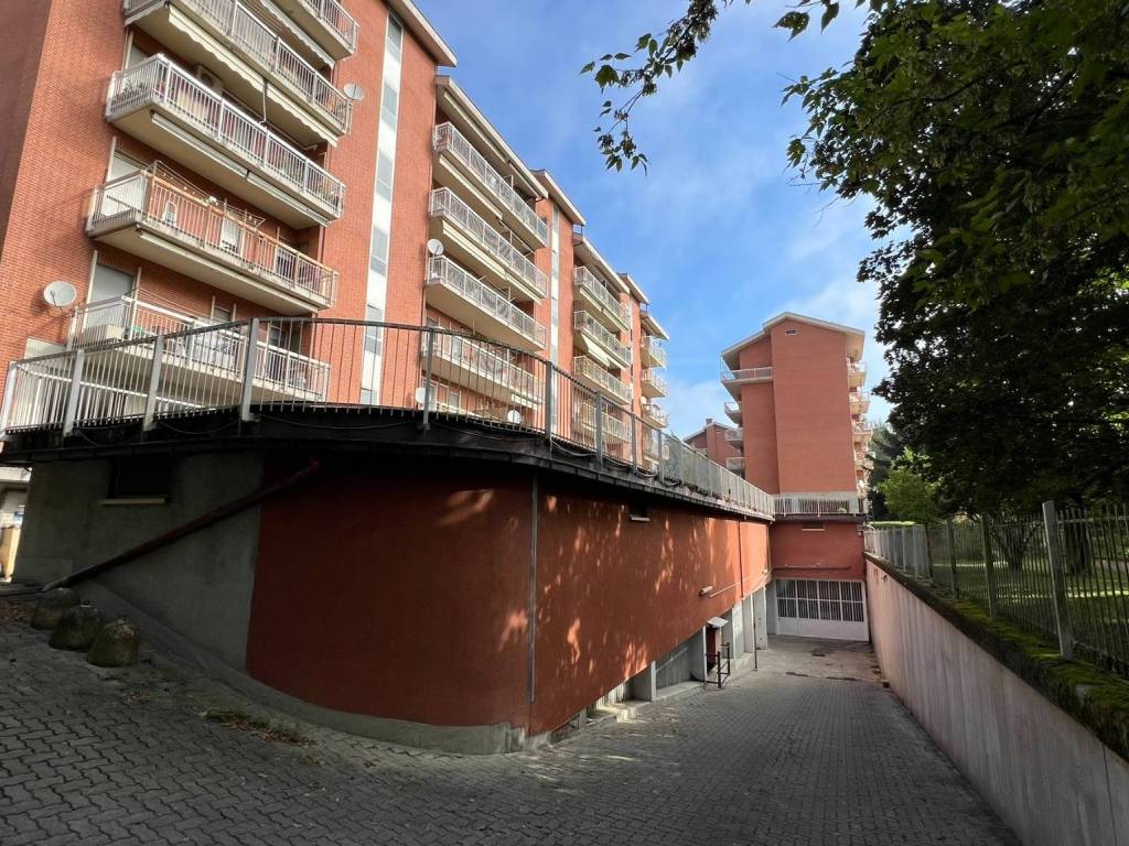 Box / garage a Alessandria in Via San Giacomo, 60 - Foto 2