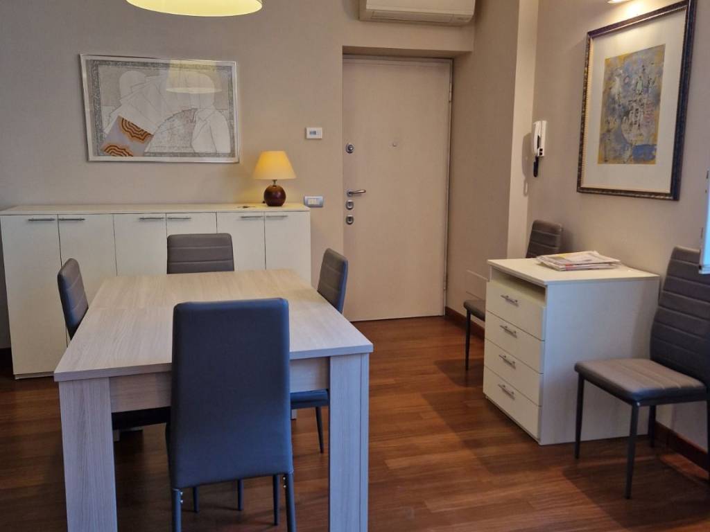 Appartamento a Pavia in Corso Strada Nuova - Foto 2