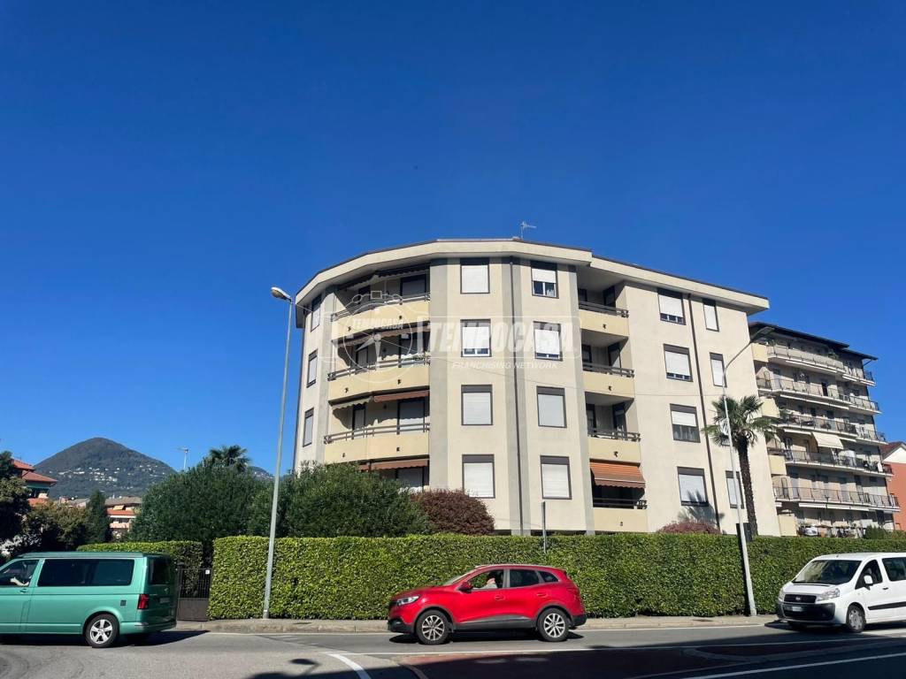 Appartamento a Verbania in Via Guido Rossa 2 - Foto 3