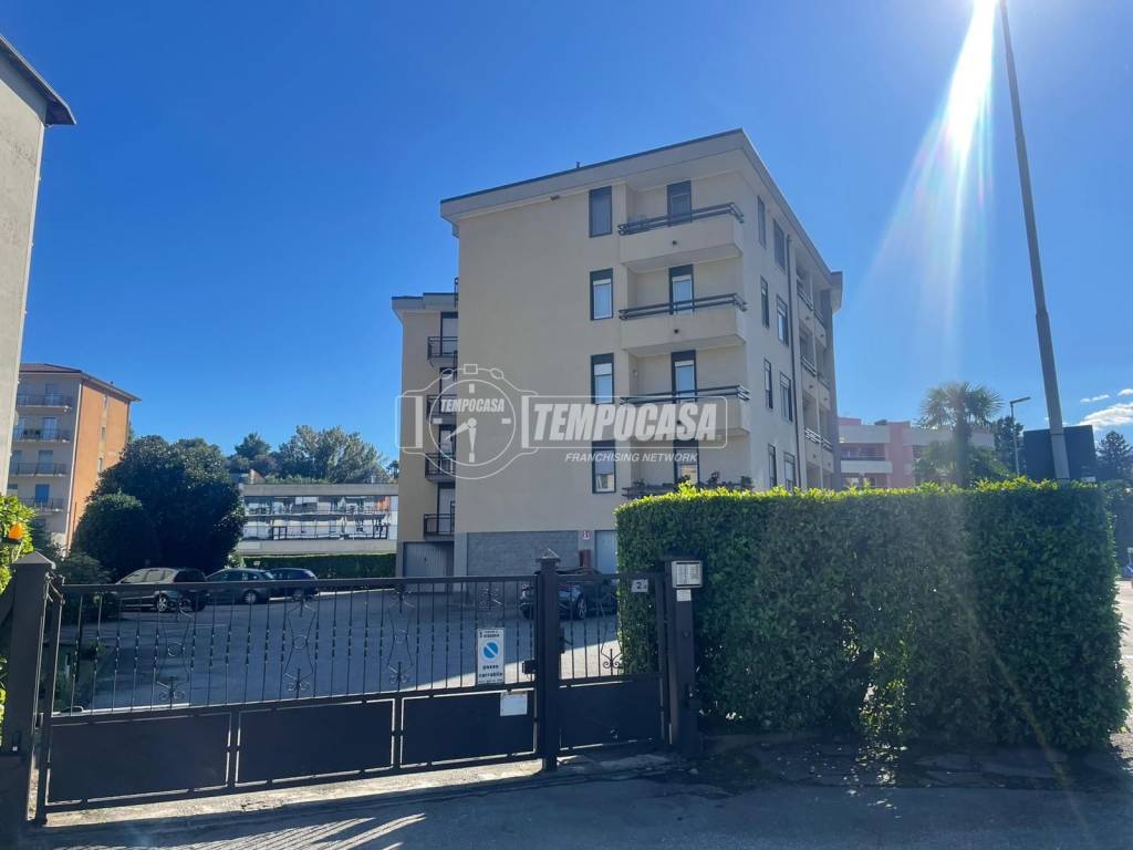 Appartamento a Verbania in Via Guido Rossa 2 - Foto 4
