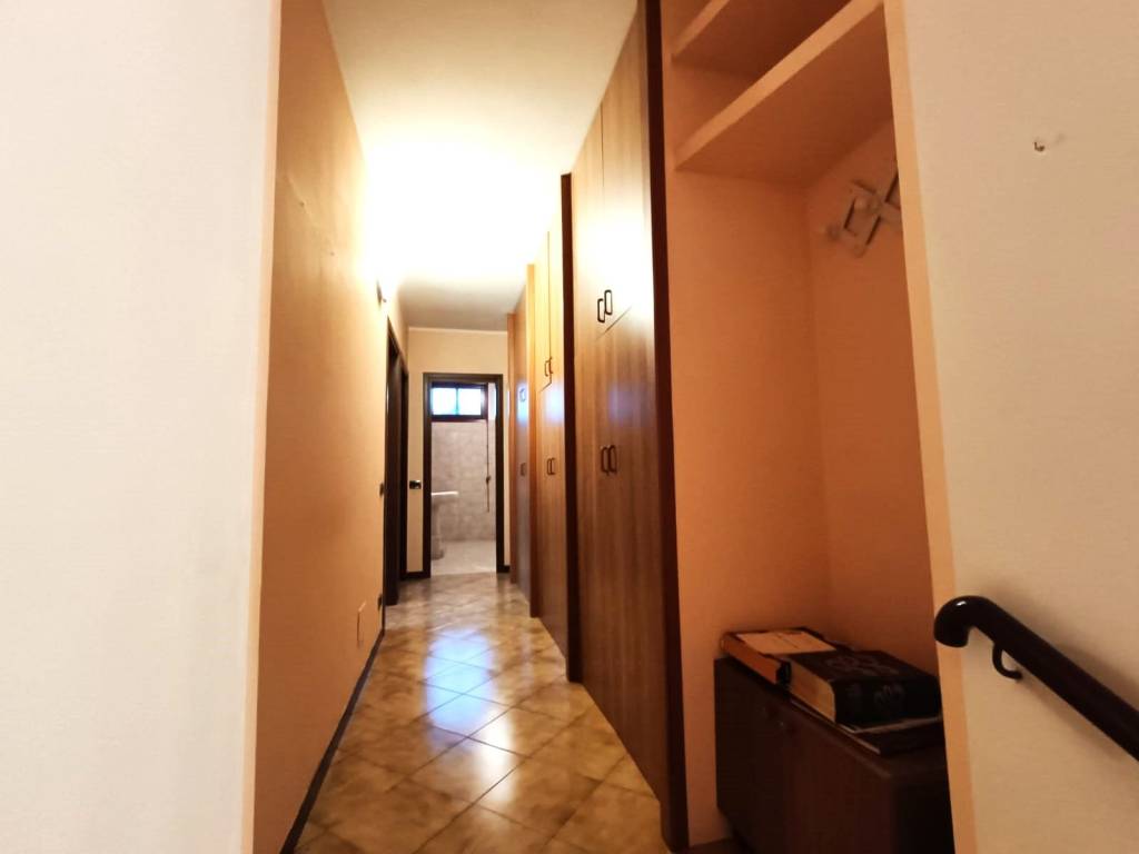 Appartamento a Lurate caccivio in Via 20 Settembre - Foto 2