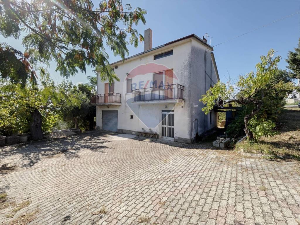 Casa indipendente a Lanciano in Contrada Camicie, 1 - Foto 2