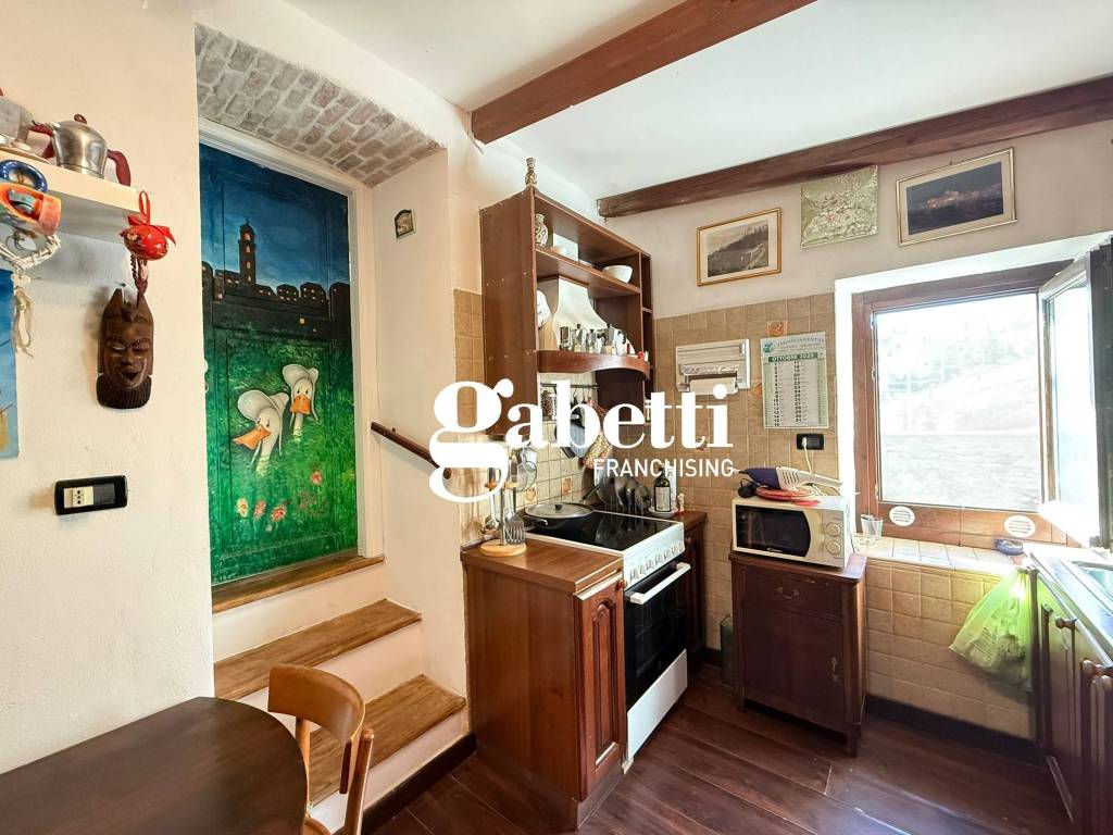 Appartamento a Imperia in Via Principale - Foto 4