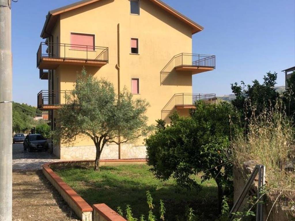 Casa indipendente a Lercara friddi in via Caduti Di Nassirya - Foto 2