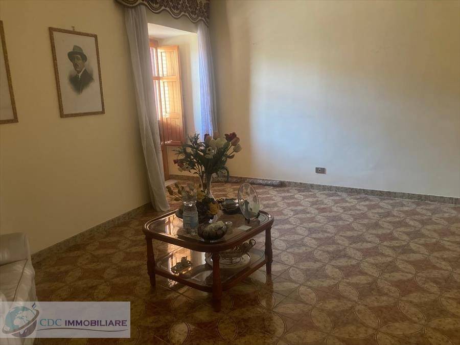 Casa indipendente a Cammarata in Piazza Della Vittoria - Foto 4