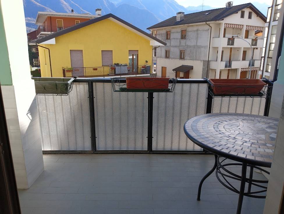 Appartamento a Domodossola in Via Enrico De Nicola - Foto 2