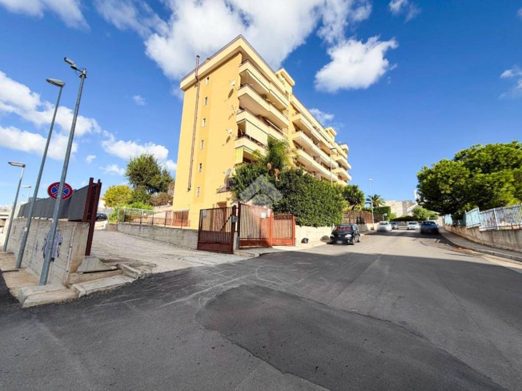 Box / garage a Manfredonia in Via dei Gelsi, 9 - Foto 5