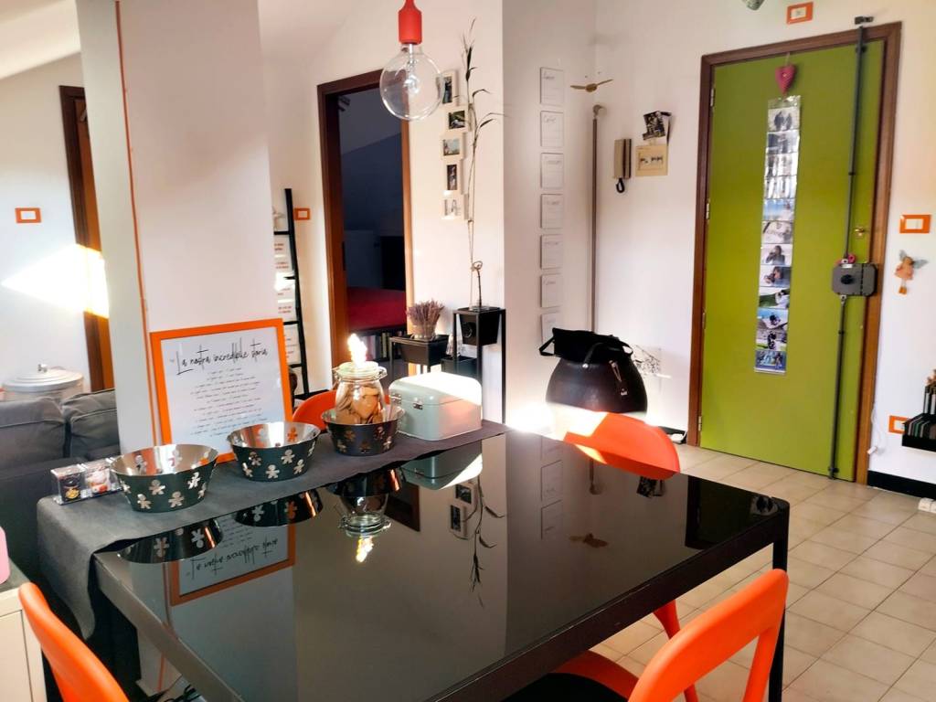 Appartamento a Serra riccò in Via Chiappella - Foto 4