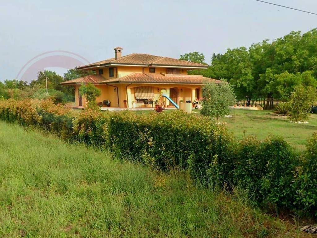 Villa a Castrocielo in Via Campo Cavaliere - Foto 2