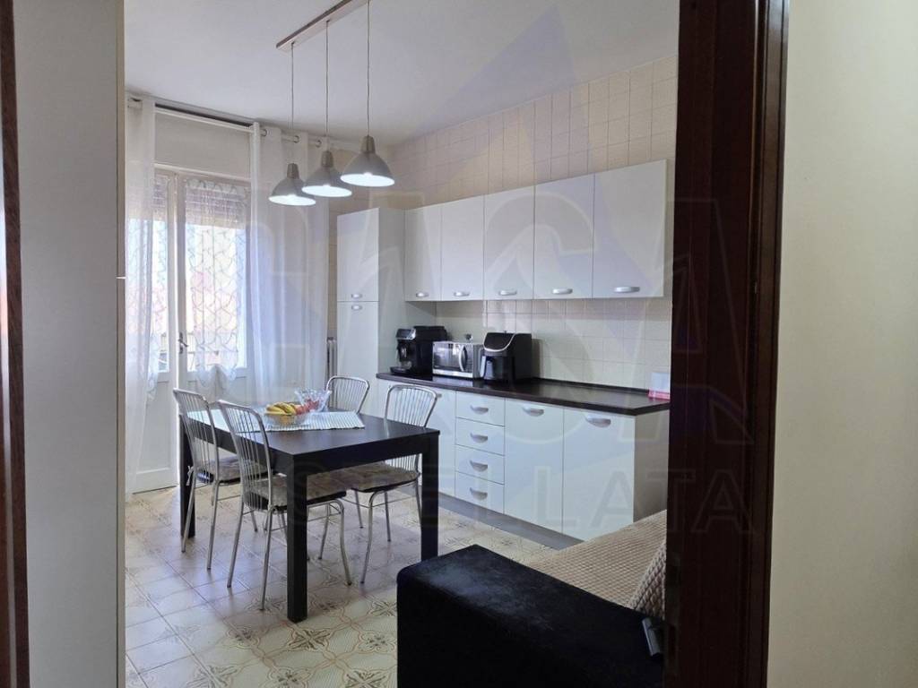 Appartamento a Bondeno in Piazza Martiri, 33 - Foto 3