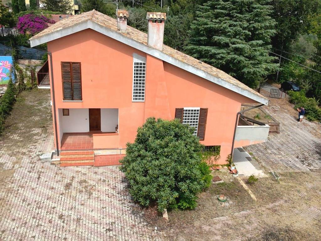 Villa a Chieti - Foto 3