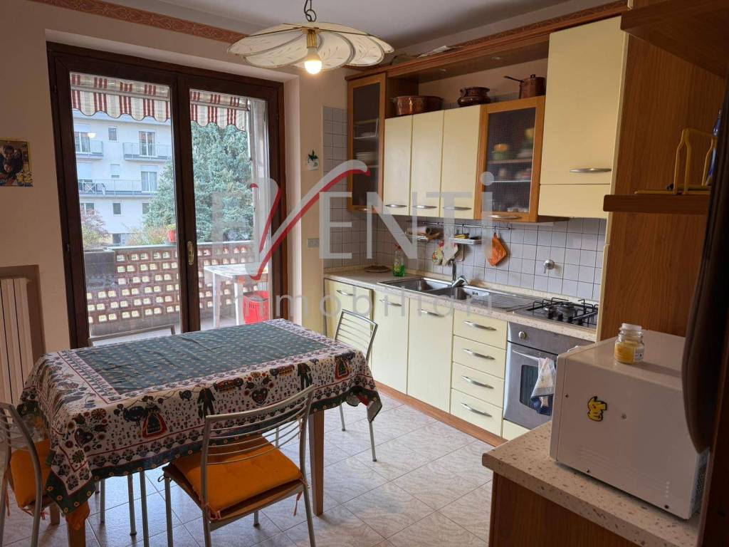 Appartamento a Pinerolo in Via Nazionale, 70 - Foto 5