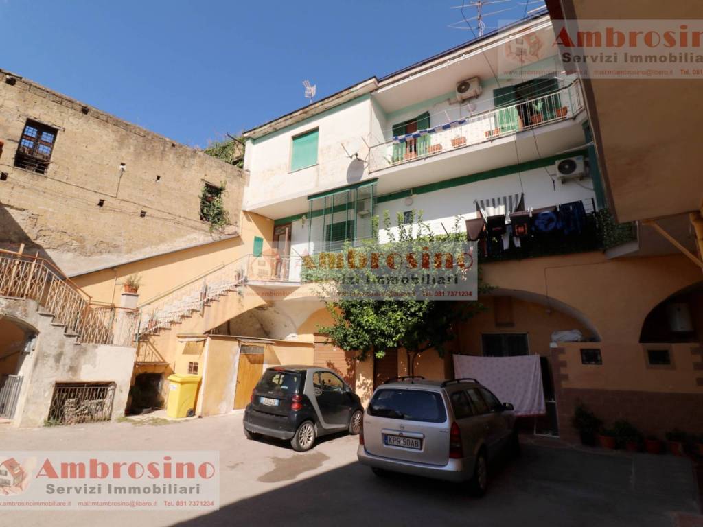 Palazzo / stabile a Arzano in Via Giuseppe Zanardelli, 14 - Foto 2