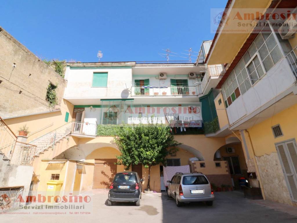 Palazzo / stabile a Arzano in Via Giuseppe Zanardelli, 14 - Foto 4