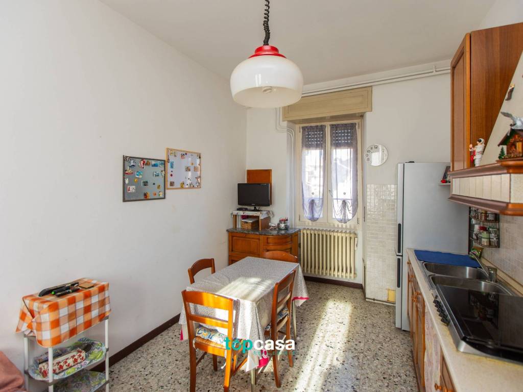 Appartamento a Lonate pozzolo in Via Giuseppe Garibaldi, 10 - Foto 5