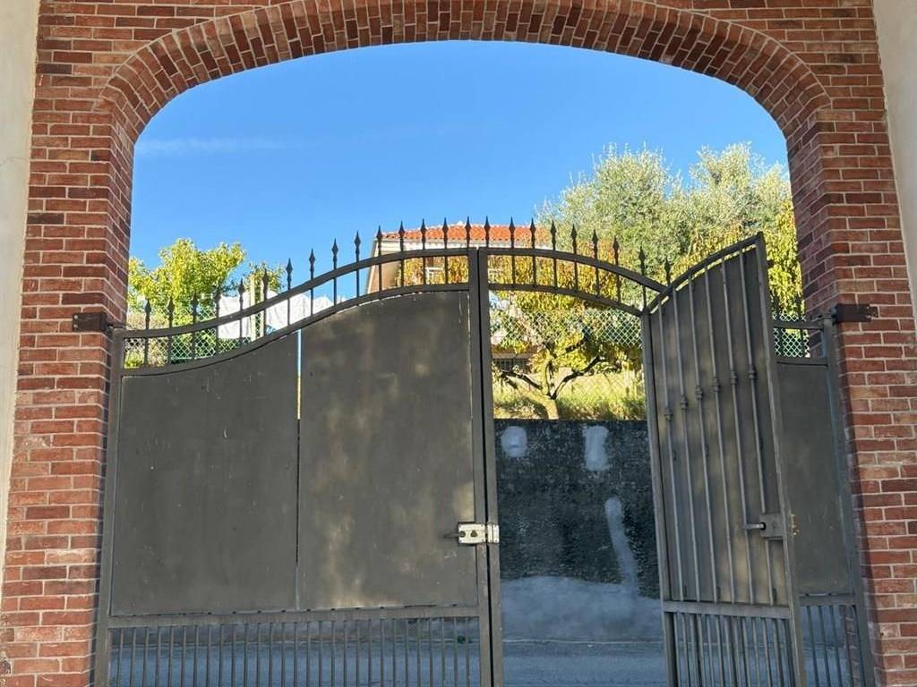 Casa indipendente a Castagnole monferrato in VIA CAVOUR, 68 - Foto 2