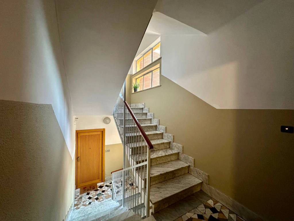 Appartamento a Asti in Via Giuseppe Maggiora Vergano - Foto 3