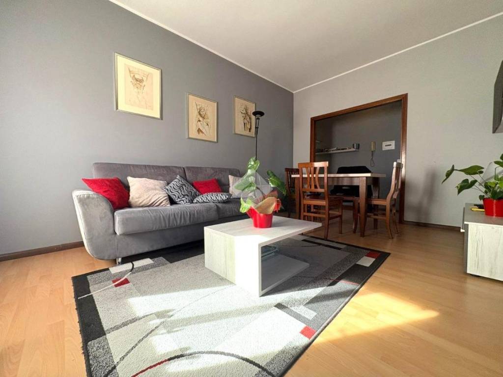 Appartamento a Montagna in valtellina in Via Grumello, 89 - Foto 2