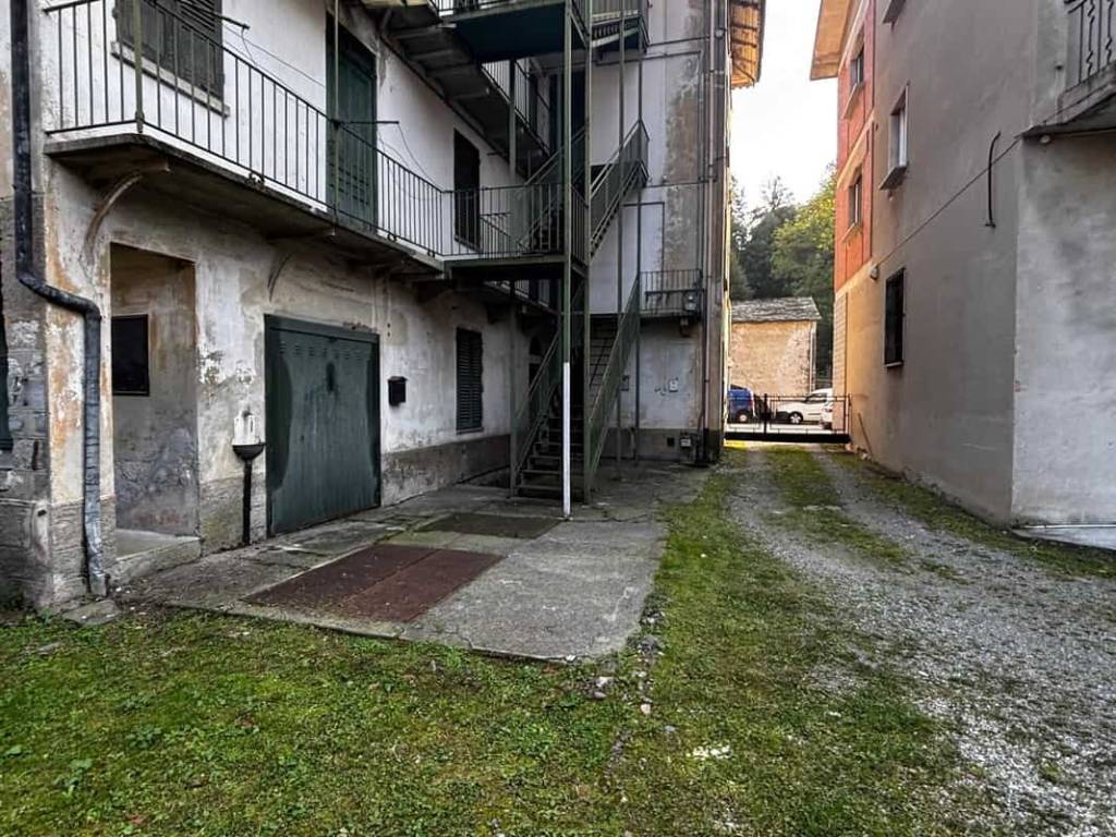Casa indipendente a Varallo in Via Brigate Garibaldi, 21 - Foto 4