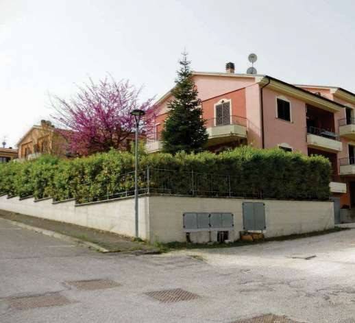 Appartamento a Urbino in Via Sandro Pertini - Foto 2