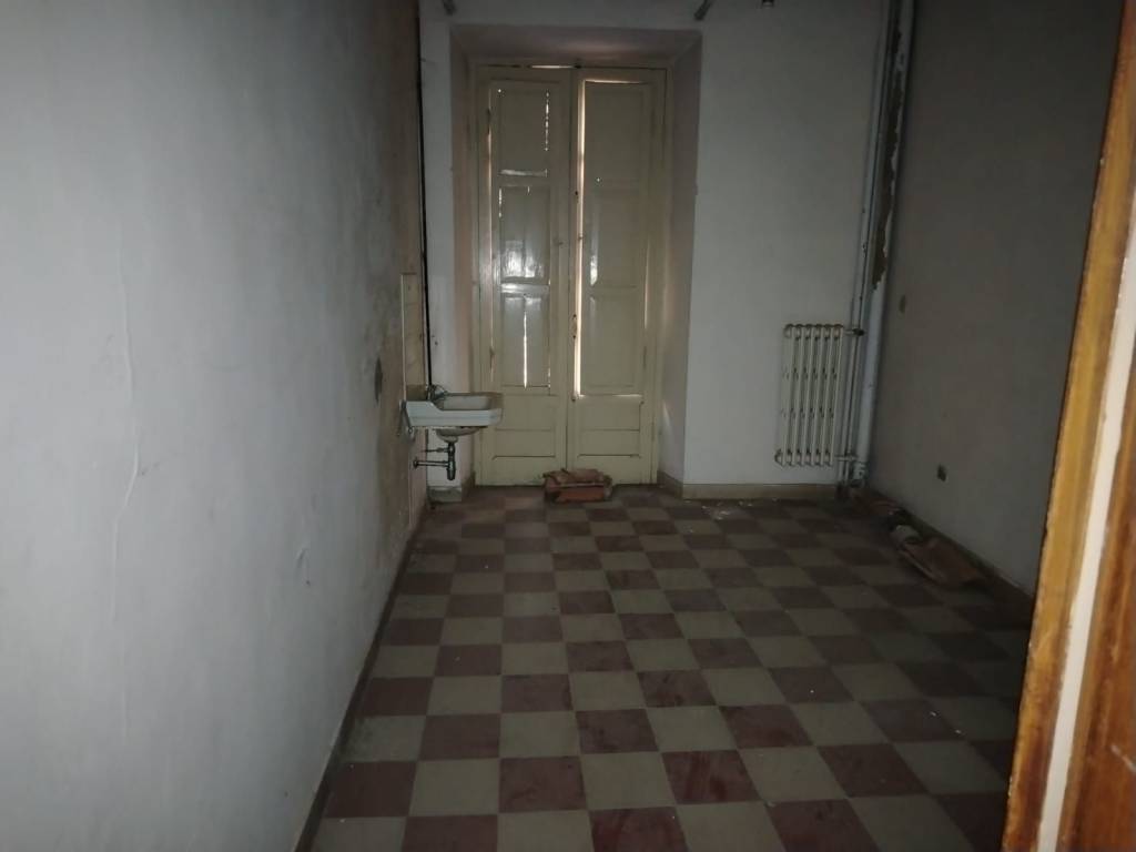 Palazzo / stabile a Popoli in Piazza Paolini, 33 - Foto 5