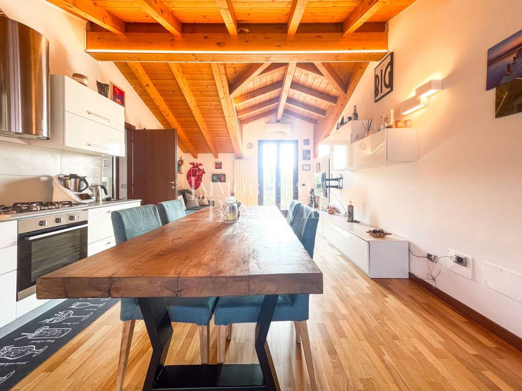 Appartamento a Binago in Via Monte Bianco - Foto 2