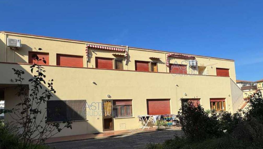 Appartamento a Rosignano marittimo in Via 20 Giugno 1944 - Foto 2