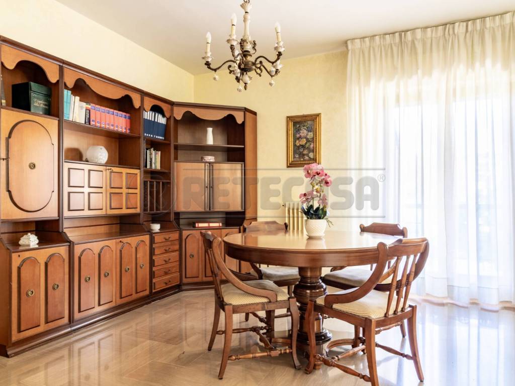 Appartamento a Bisceglie in Via Guarini - Foto 4