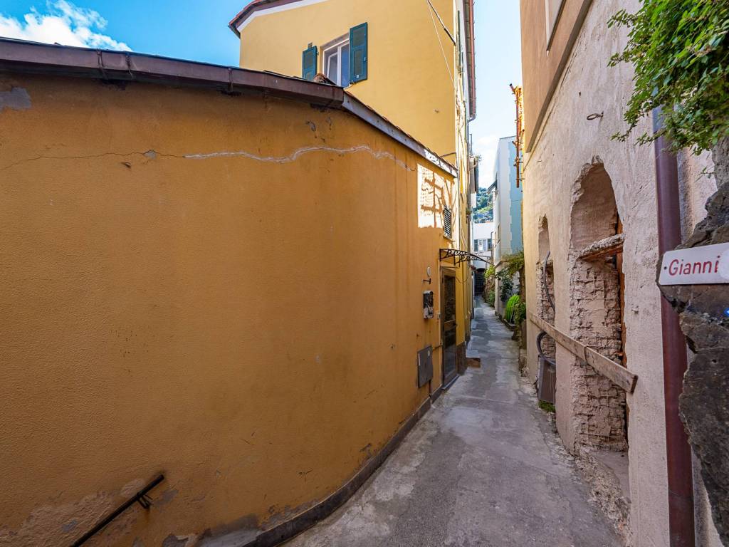 Appartamento a Vernazza in Via San Giovanni Battista, 11 - Foto 3