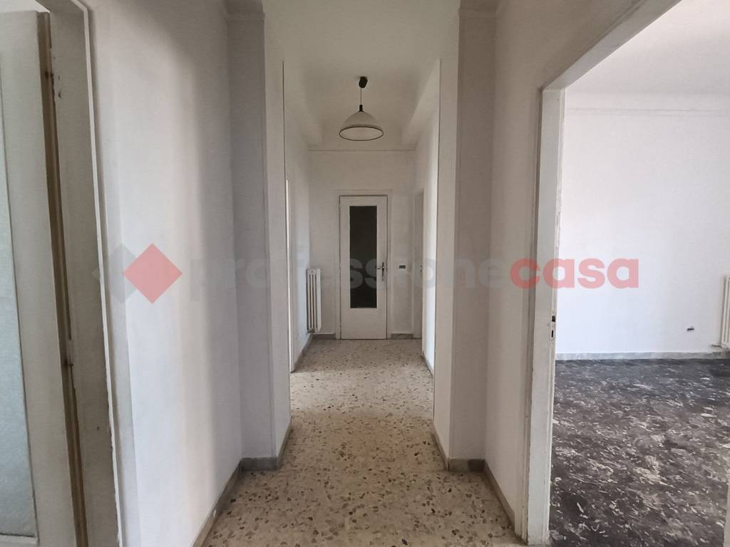 Appartamento a Taranto in via generale messina , 62 - Foto 2