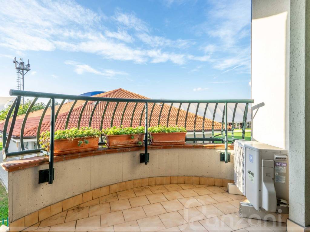 Appartamento a Bareggio in Via San Carlo, 19 - Foto 5