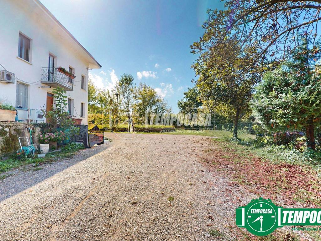 Villa a Valenza in Strada Alessandria - Foto 2