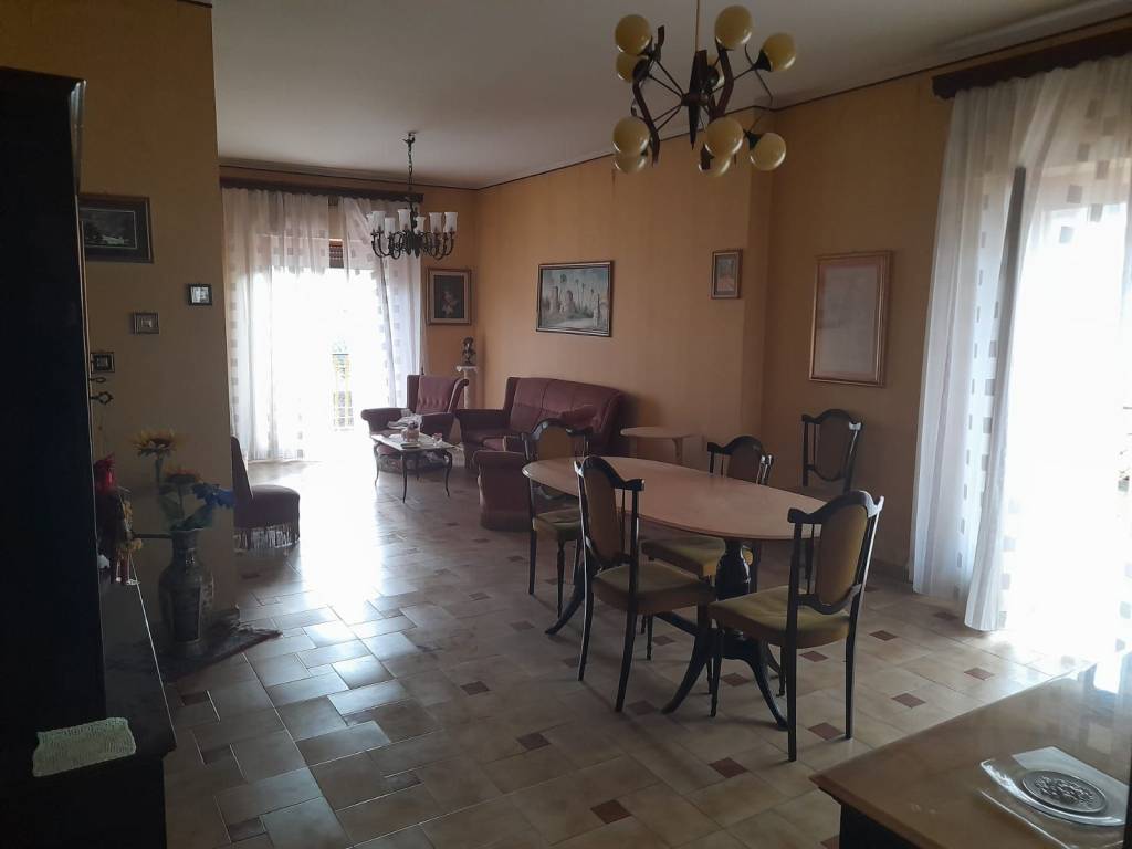 Appartamento a Aci catena in Via Sapuppo, 2 - Foto 2