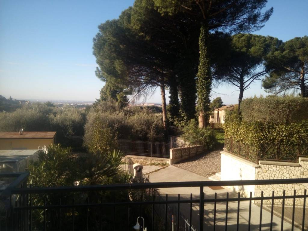 Villa a Caserta in Via Parrocchia - Foto 3