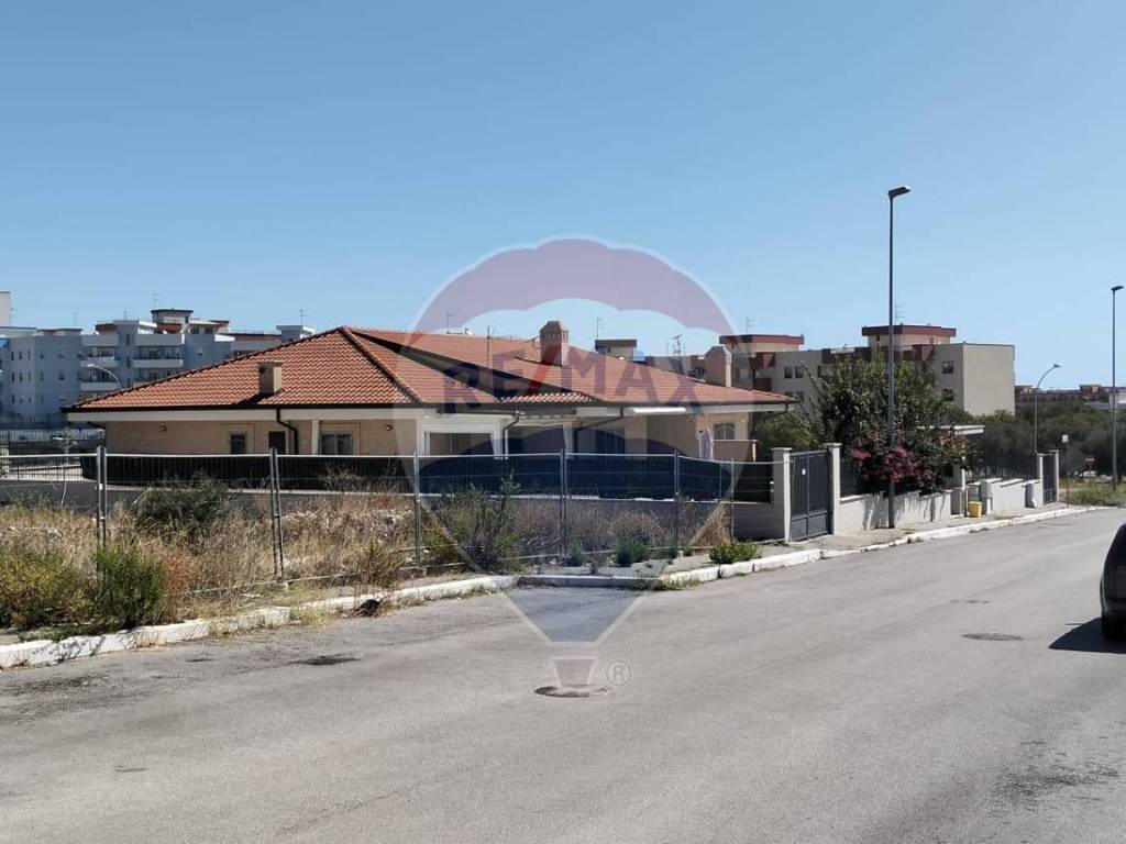 Terreno a Manfredonia in Via Primo Levi - Foto 5