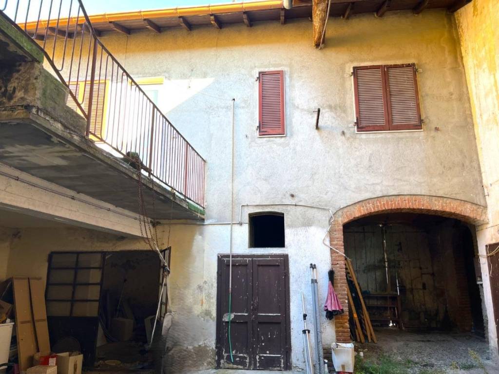 Casa indipendente a Sumirago in Via S. Carlo, 1 - Foto 3