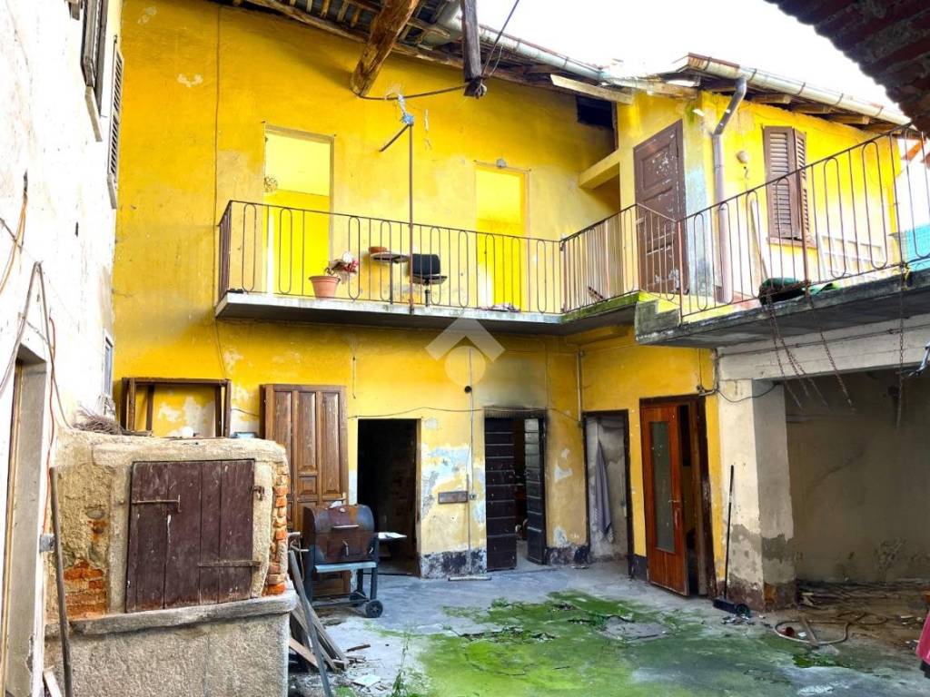 Casa indipendente a Sumirago in Via S. Carlo, 1 - Foto 5