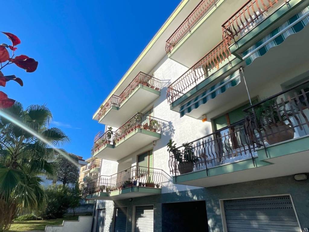 Appartamento a San benedetto del tronto in Via Santa Cecilia, 12 - Foto 2