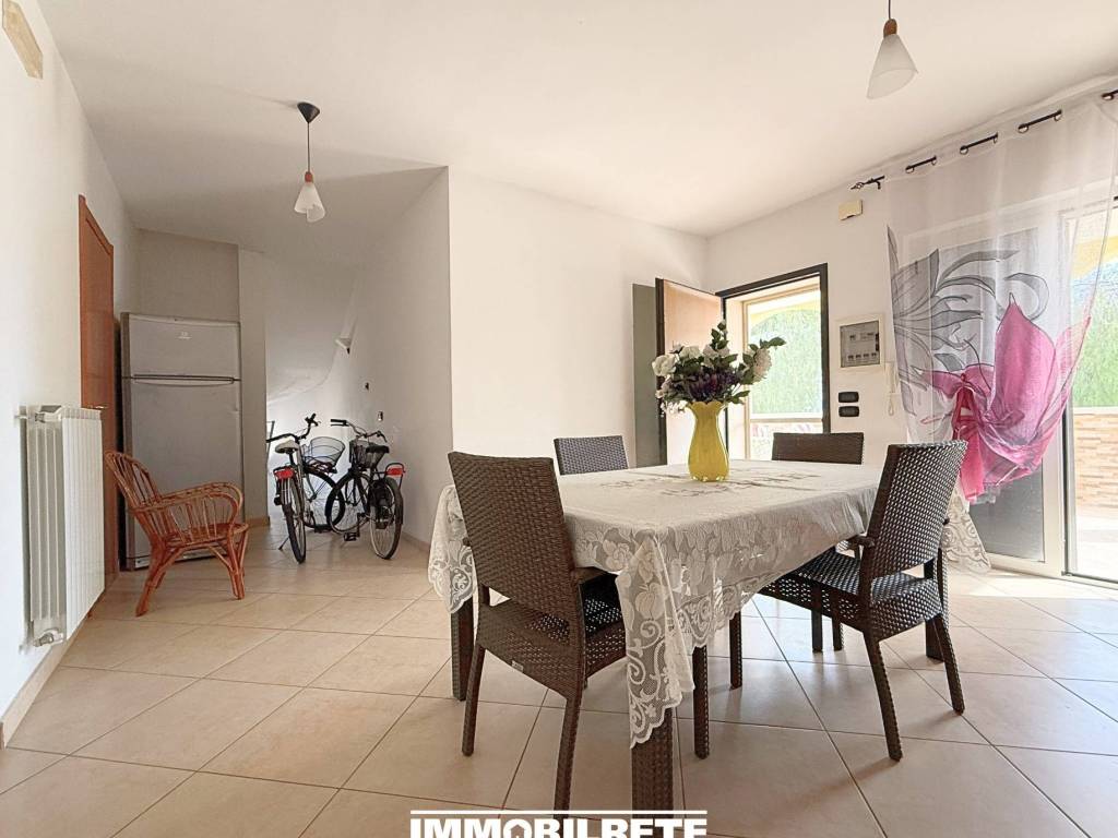 Villa a Ginosa in Viale Pitagora - Foto 4