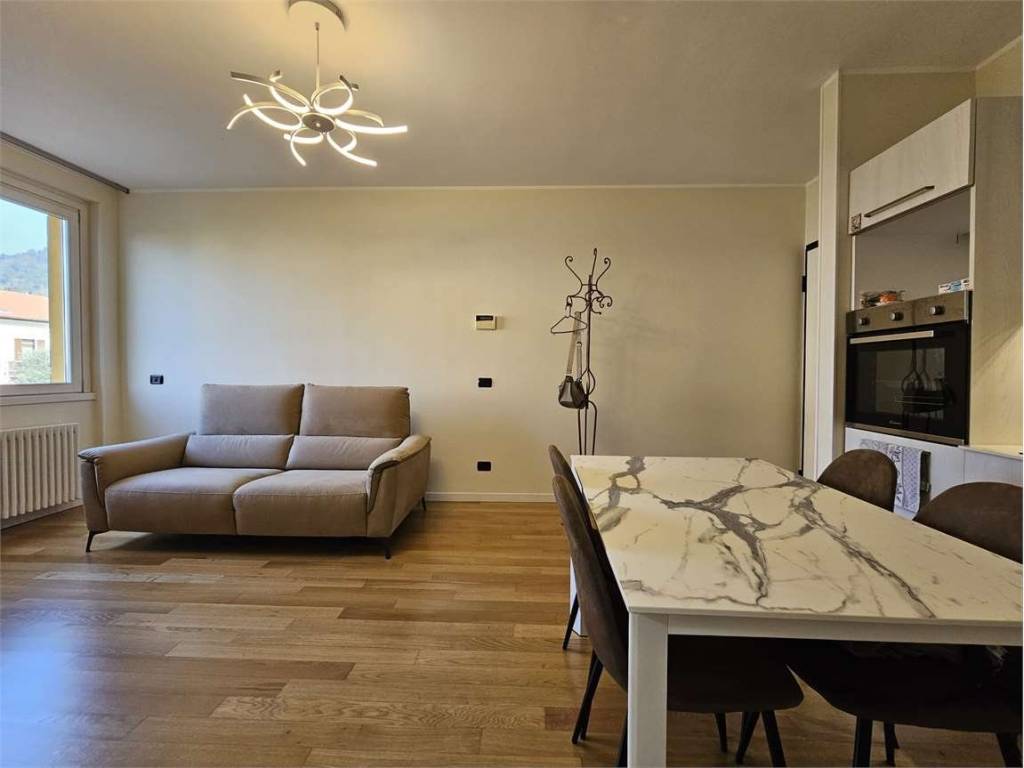 Appartamento a Mozzo in Piazza Trieste, 6 - Foto 5
