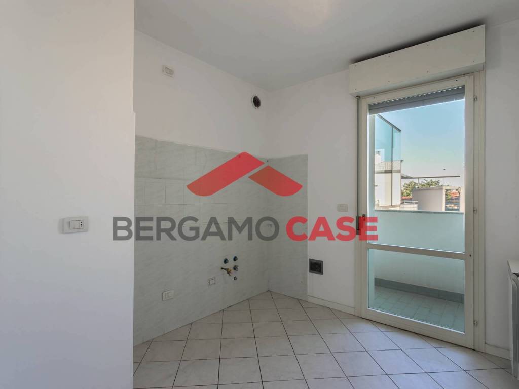 Appartamento a Seriate in Via Giacomo Puccini - Foto 4