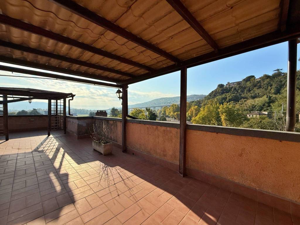 Appartamento a Orte in Via Carlo Alberto Dalla Chiesa - Foto 4