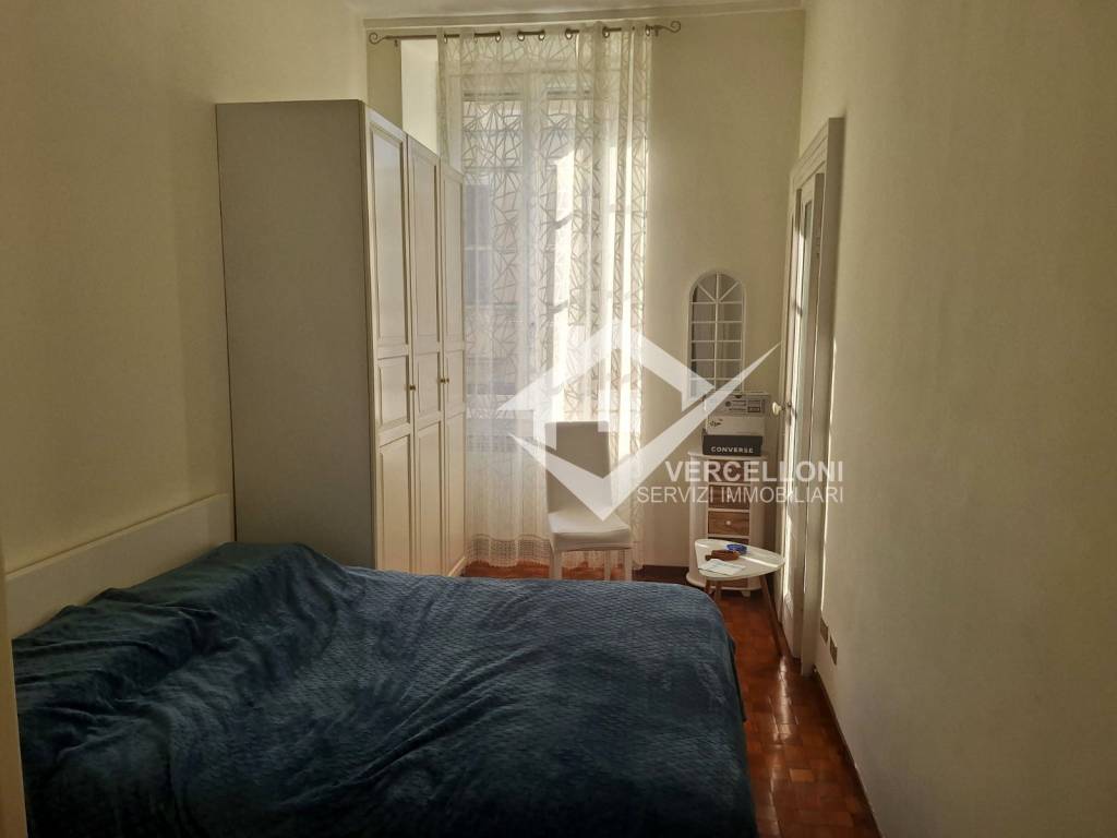 Appartamento a Novara in Largo Camillo Benso di Cavour - Foto 4