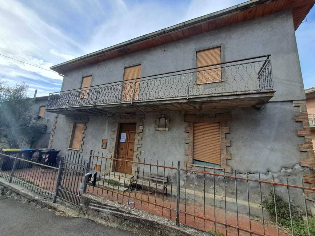 Villa a Amelia in Via Rimembranze - Foto 2